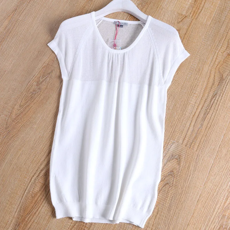 Трикотажная рубашка с короткими рукавами и круглым вырезом белые однотонные