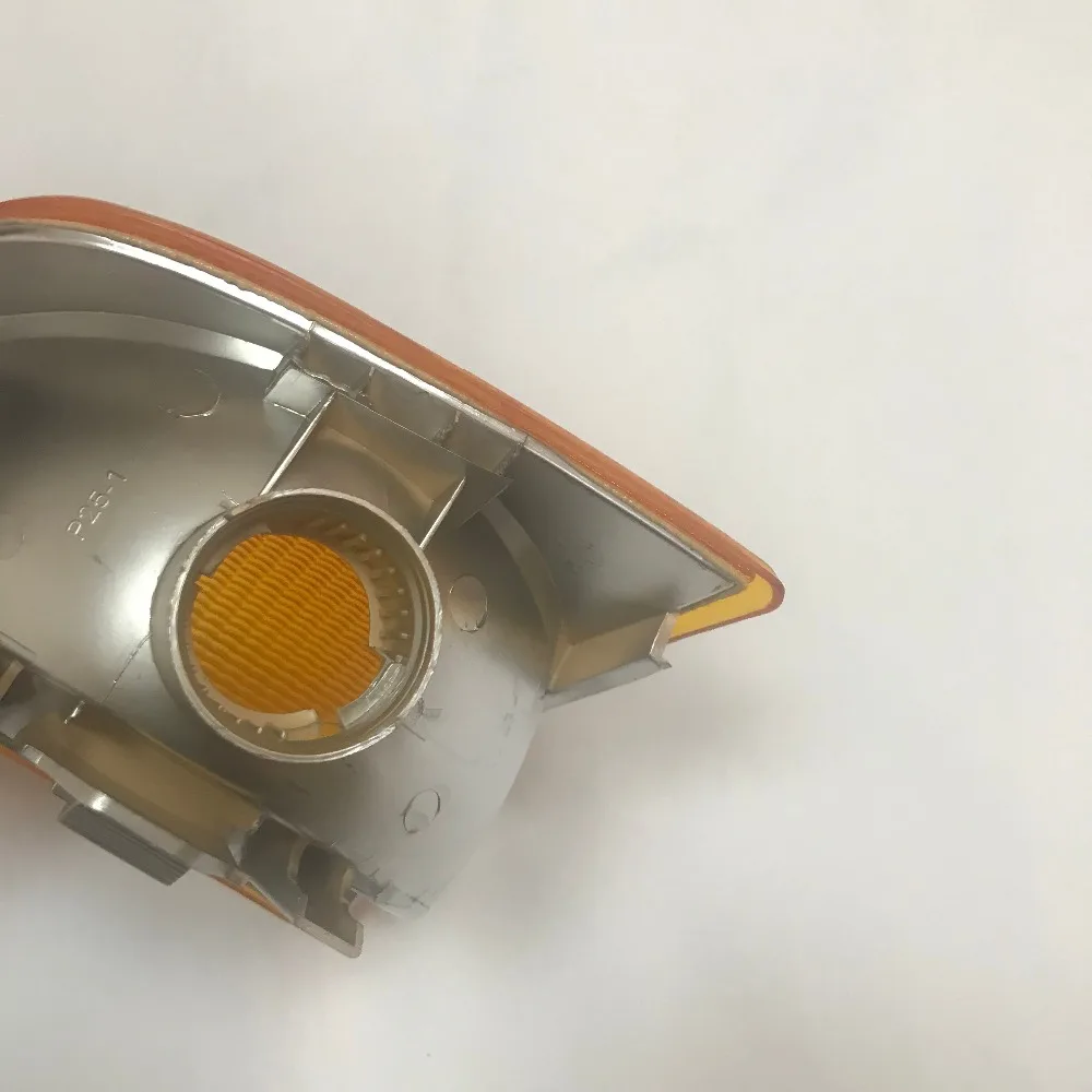 

LH&RH Pair Cornerlight For Audi 100 Front Turn signal Corner light lamp 1983 1984 1985 1986 1987 1988 1989 1990