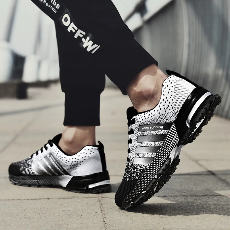 8702Black-white Летняя дышащая мужская обувь; Повседневная обувь; модная мужская обувь из сетчатого материала; мужские кроссовки; большие размеры; zapatillas hombre; Цвет Синий; Новинка года - Цвет: 8702Black-white