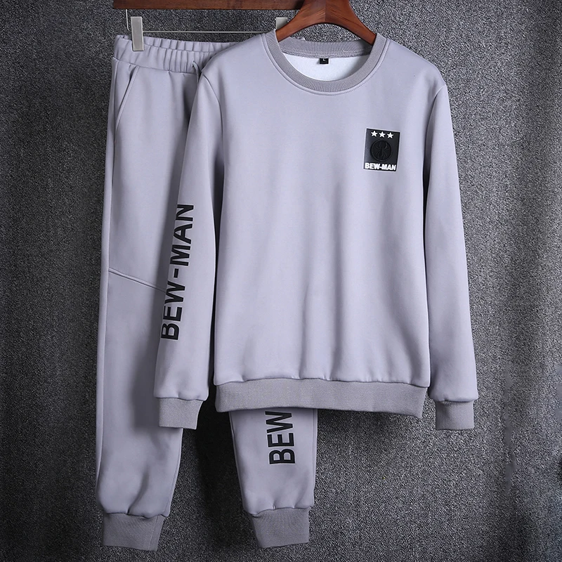 Мужская одежда 2018 Мужской комплект осенний Новый мужской свитер с круглым