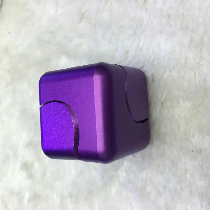 Новые Гироскопы на кончике пальца между пальцами квадратных пальцев чтобы