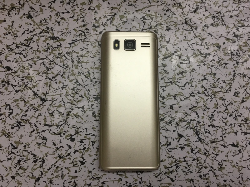 H Mobile S8630 телефон с двумя сим карты Bluetooth фонарик MP3 Камера 2 4 дюймовый дешевый