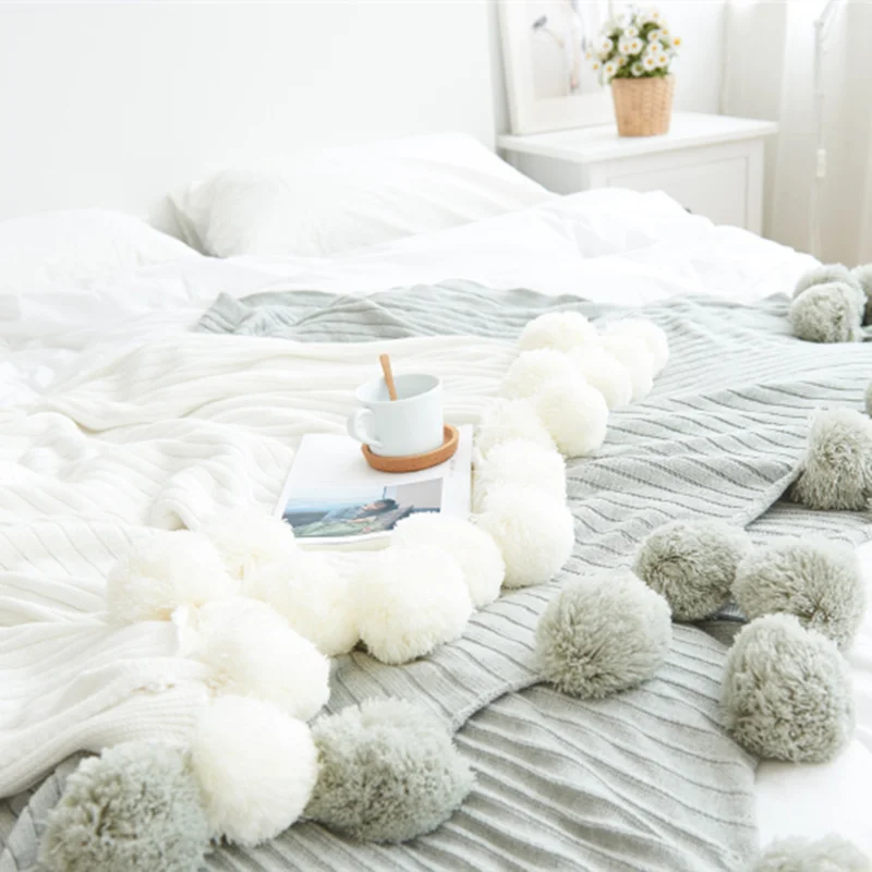 cotton high quality throw stripe knit blanket with ball white, gray, pink, green blanket for sofa