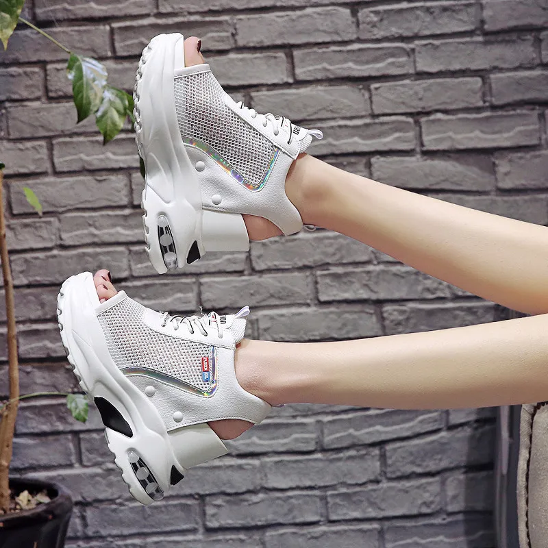 Женские босоножки на танкетке повседневные сандалии гладиаторы с открытым