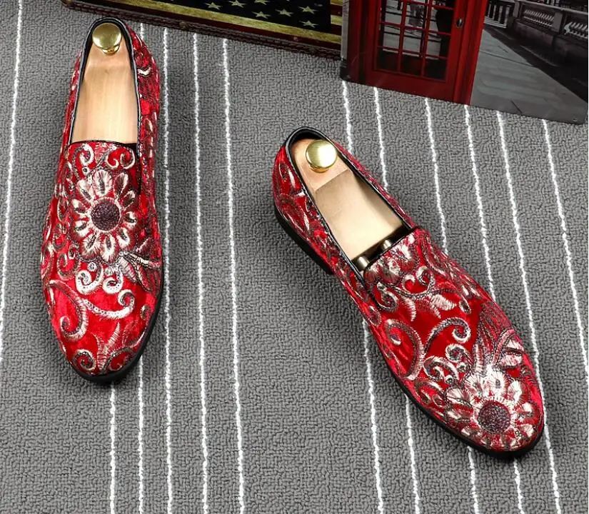 Gold RED Embroidered Luxury Loafers Shoes Men Round Toe Sewing Dress Wedding Shoes Male Slip On Rihanna Creepers Casual Flats