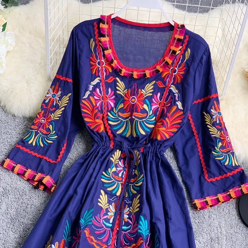 2019 Новое модное женское богемное платье этнический стиль вышивка тотем вырез