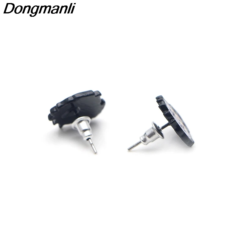 P2990 Dongmanli игра Final Fantasy пирсинг для уха, детские серьги-гвоздики для женщин, эмалевые серьги, ювелирные изделия, подарки для девочек