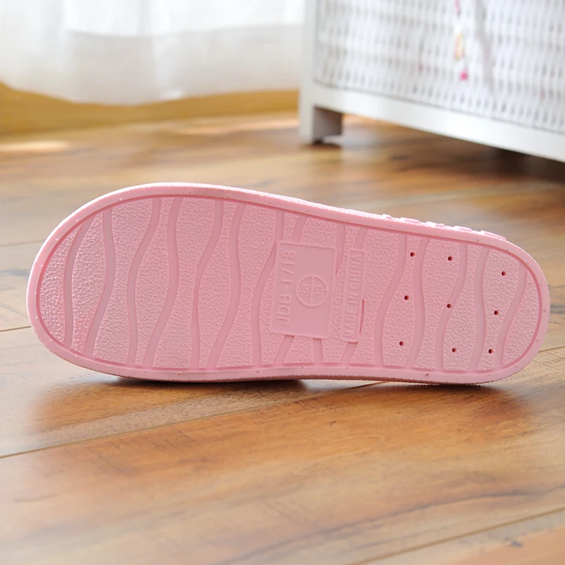 Шлепанцы унисекс летние для душа мягкая подошва Нескользящие сланцы дома