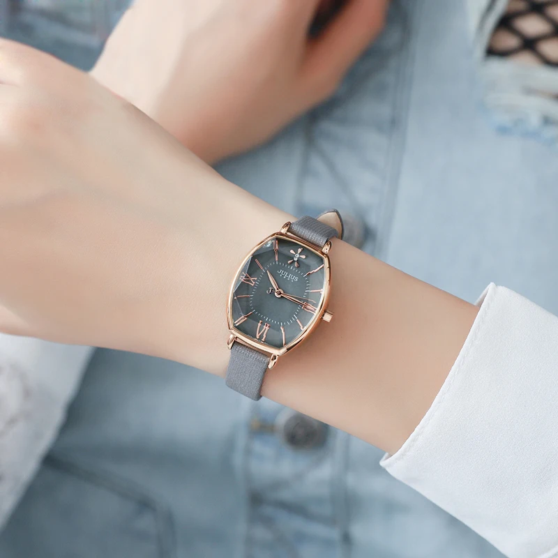 Женские наручные часы Julius винтажные кварцевые с объемным цветком кожаным