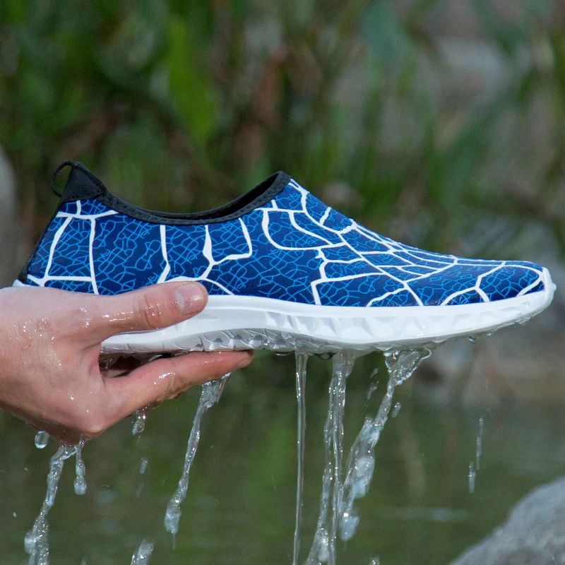 

Dr.eagle Outdoor women water shoes aqua slippers beach swimming men shoe for fishing sneakers diving aqua wading shoes 35-46