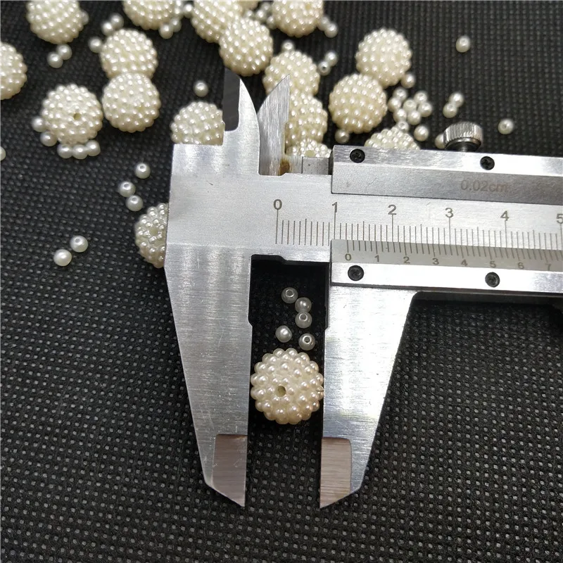 Бусины с имитацией жемчуга 50 шт. 12 мм |