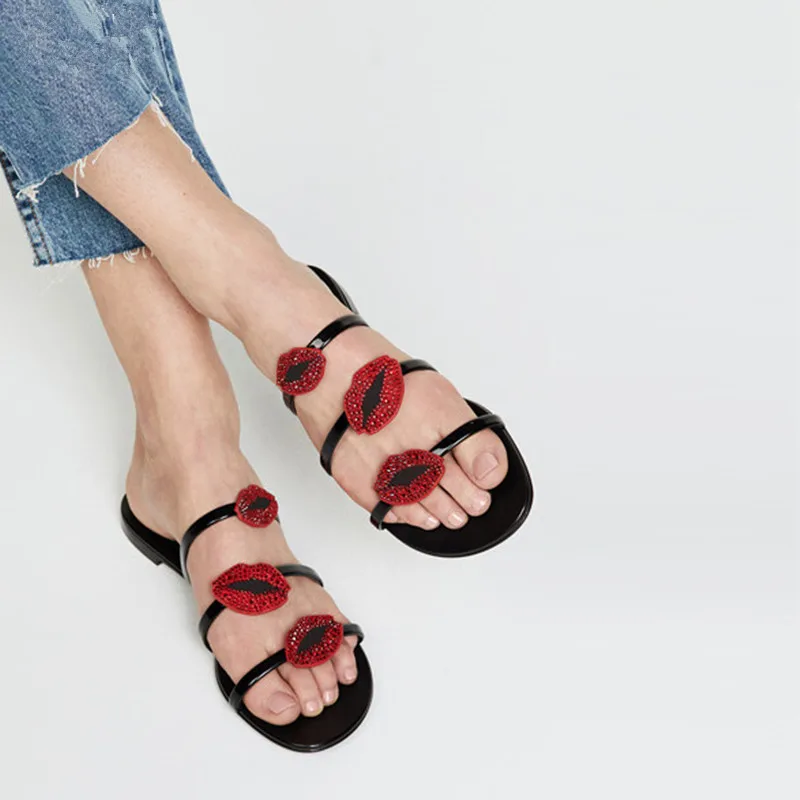 Новинка женские шикарные шлепанцы на плоской подошве сандалии гладиаторы с