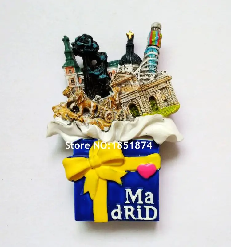 Магнит на холодильник клубничное дерево и Медведь|fridge magnet|world fridge magnetsresin magnet |