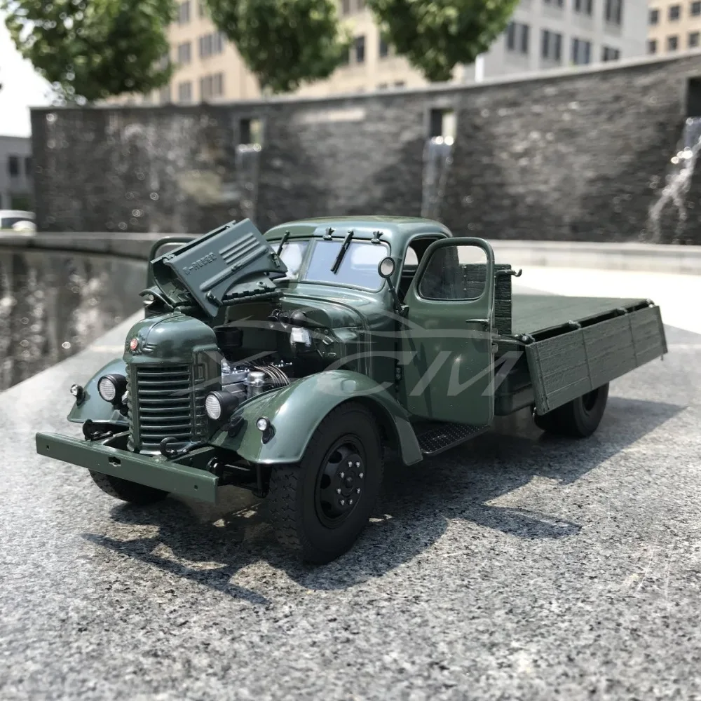 Литая под давлением модель автомобиля Jiefang CA10 грузовик Century Dragon 1:24 (зеленый) +