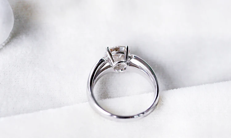 Превосходное мастерство мужское кольцо 1.5Ct 7,5 мм круглый разрез G-H Moissanite мужское кольцо из стерлингового серебра 925 для него белого золота цвета