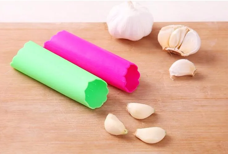 Лидер продаж Новая мода Магия Силиконовые Чеснок Нож Easy Peel Кухня инструмент Цвет случайный прямая для Кухня