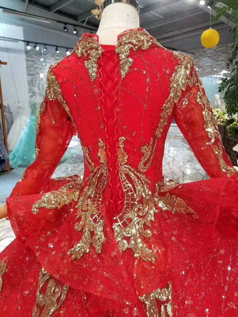 LS11057 роскошное красное свадебное платье с золотым кружевом и длинными рукавами