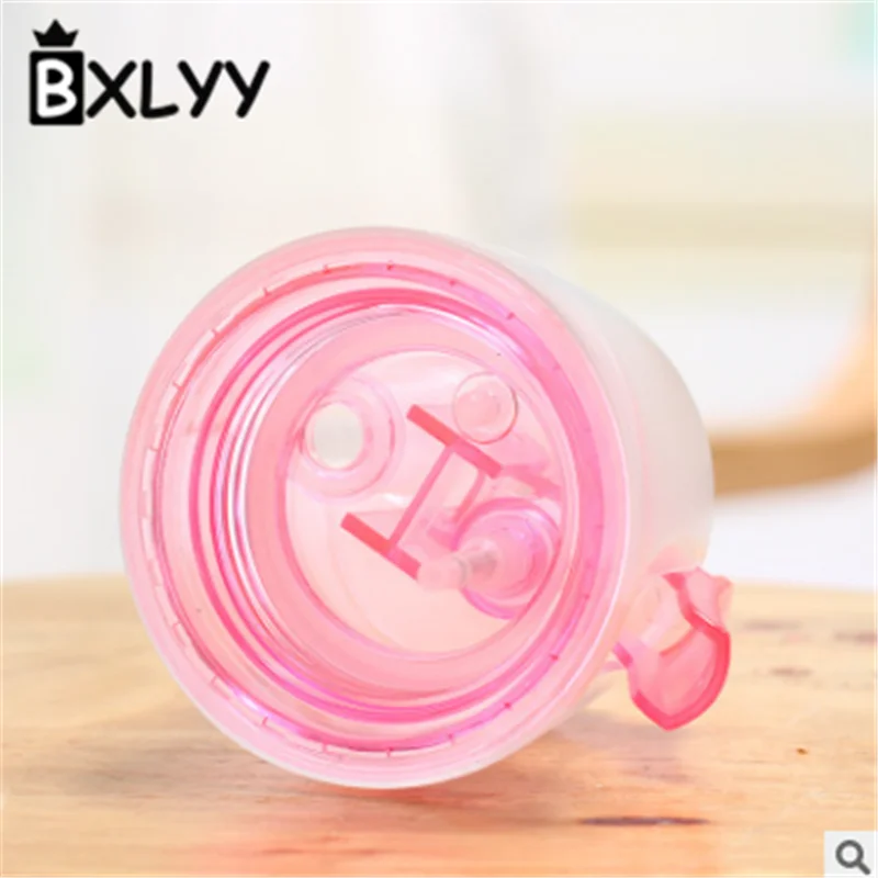 BXLYY 1 шт. пластиковая спрей Спортивная Бутылка 600 мл Открытый Портативный шейкер бутылки воды чайник Кухня год Baby Shower.7z