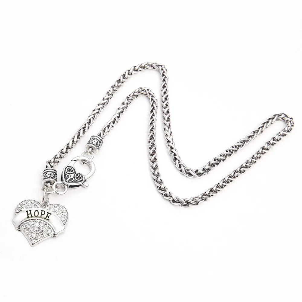 Большой запас пшеничной цепи выгравированы надеюсь на сердце кристалл