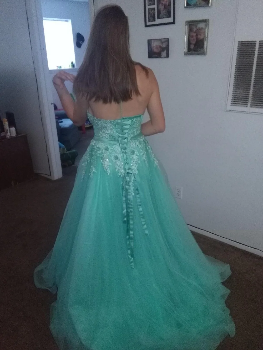 

Colorful Charming Sexy Sleeveless Tulle A Line Long Prom Dresses 2021 Halter Lace Up Appliques Floor Length Prom Dress HFY914