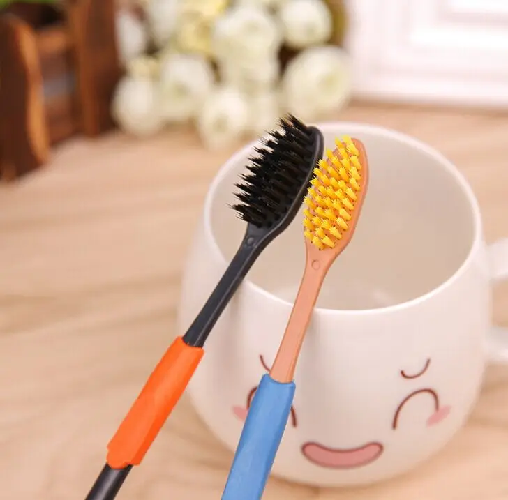 Бесплатная доставка новинка 4 шт./лот набор мягких зубных щеток для путешествий