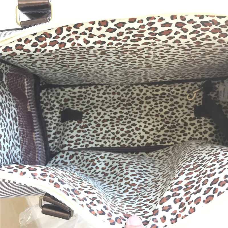 Ветрозащитный Pet Carrier собака носителей Tote дышащая сумки кошка сумка Travel клетка