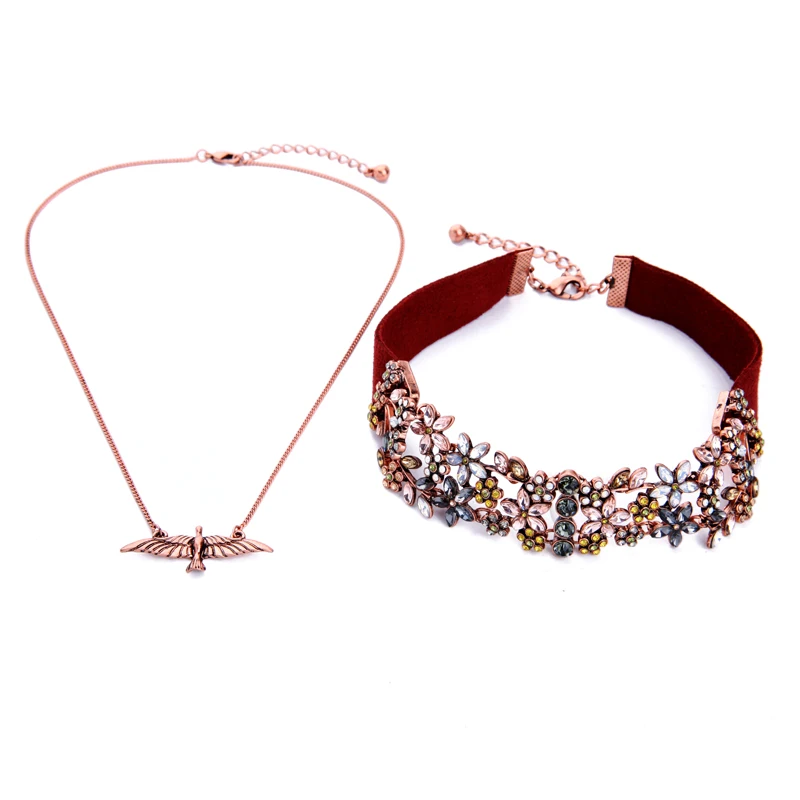 

Ожерелье-чокер с подвеской в виде цветка с кристаллами и птиц