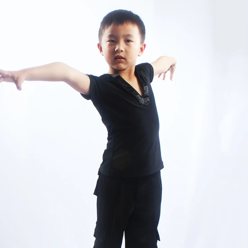 

Latin Dance Top Short Sleeve V-Neck Boys Cha Cha Rumba Samba Salsa Shirt Kids Dancing Competition Performance Wear DNV11337