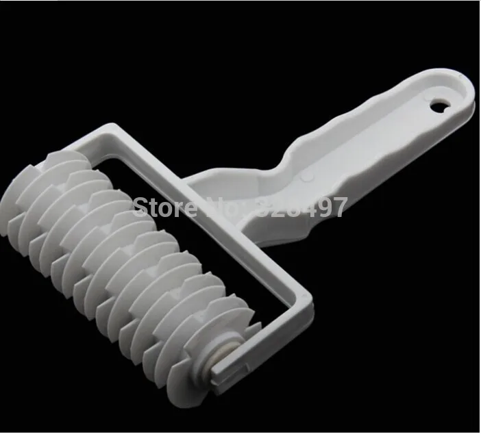 Большой пластиковый нож в сетку роликовый для печенья пиццы пирога коры