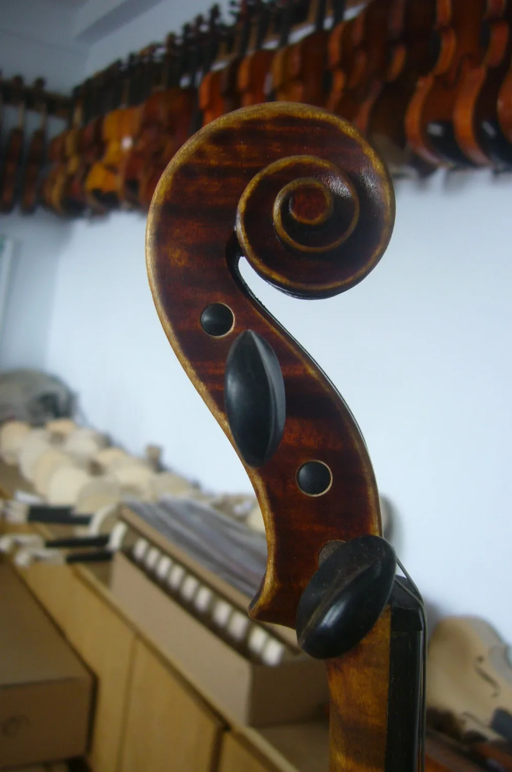 Мастер 4/4 Скрипки опытные мастры делают фасон очень хороший звук модель Гварнери