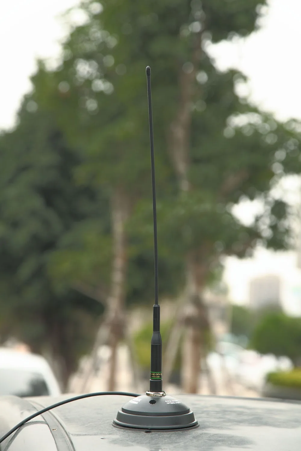 

NAGOYA NL-R3 Dual Band 144/430MHz 2.5/3.5 dB Antenna for QYT KT-8900D KT-7900D Baojie BJ-218 BJ-318 Mobile Radio