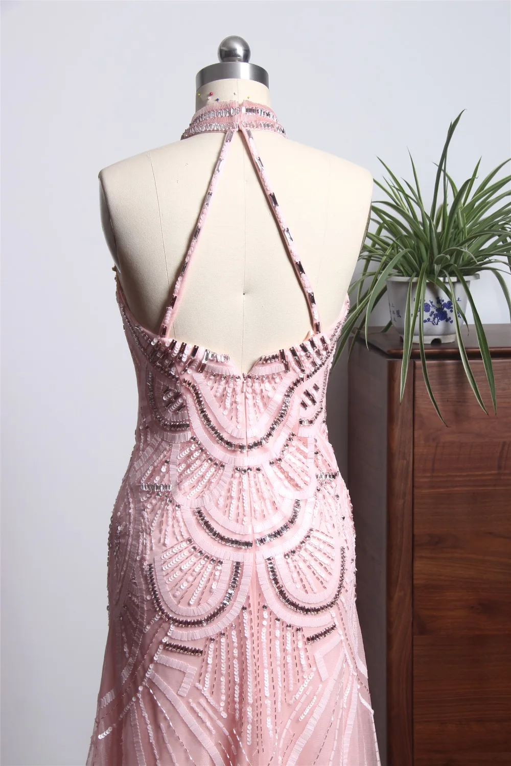 Потрясающие шикарные Новые Выпускные платья 2018 с высоким воротом без рукавов