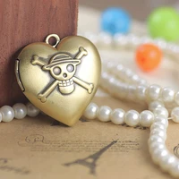 wholesale 2pcs antique bronze 34mm heart shaped skull pattern photo locket frame charmpendant diy jewelry accessories