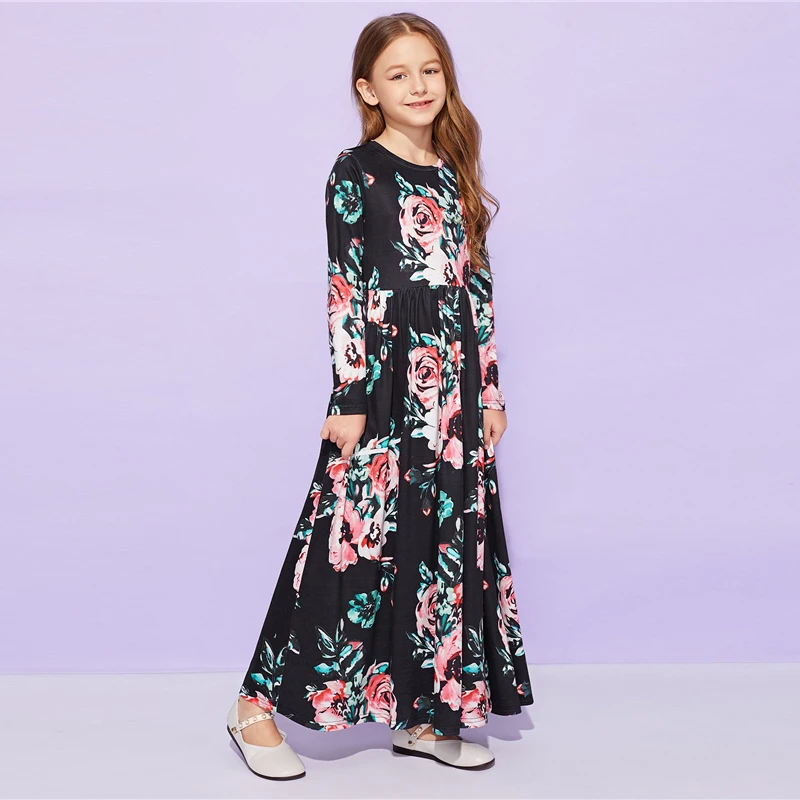 SHEIN Kiddie/милое длинное платье с цветочным принтом для девочек; детская одежда; коллекция года; весенние Повседневные детские длинные расклешенные платья с длинными рукавами
