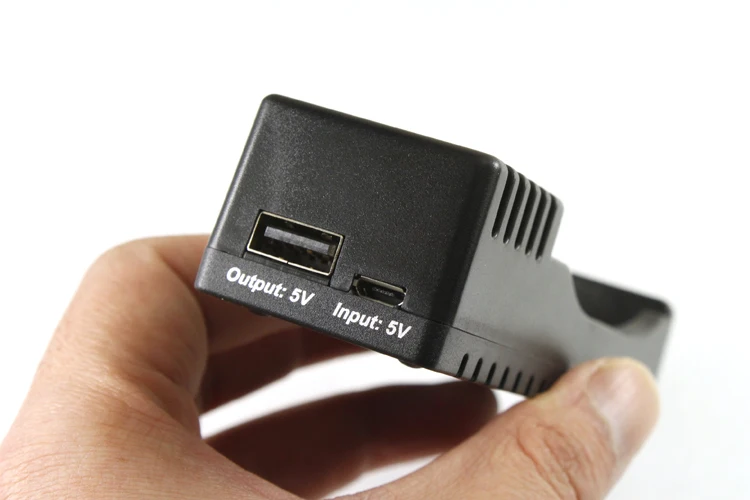 Умное зарядное устройство Skilhunt M1 с функцией внешнего аккумулятора USB и