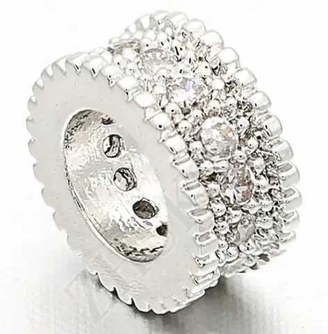 Круглые бусины из меди с кубическим цирконием ZHUKOU VZ102