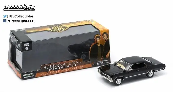 Зеленый светильник 1:43 Сверхъестественное 1967 Chevrolet Impala Sport Sedan бутик сплава автомобиля игрушки для детей Детские игрушки модель