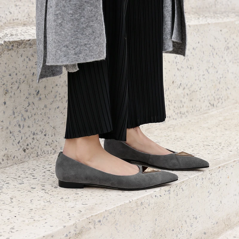 

ISNOM Fashion Casual Women Flats Pointed Toe Footwear Flat With Shallow Ladies Shoes Kid Suede Shoes Woman 2019 Spring New