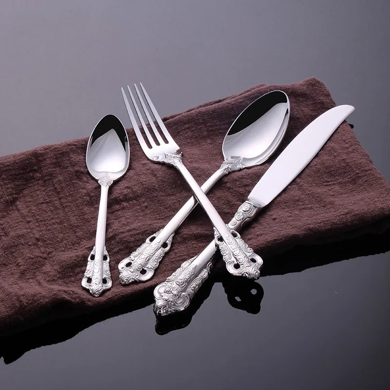 

24pcs Luxury Silverware Retro Cutlery Wedding Party Flatware set Stainless steel Christmas Tableware Steak Knife Fork Spoon