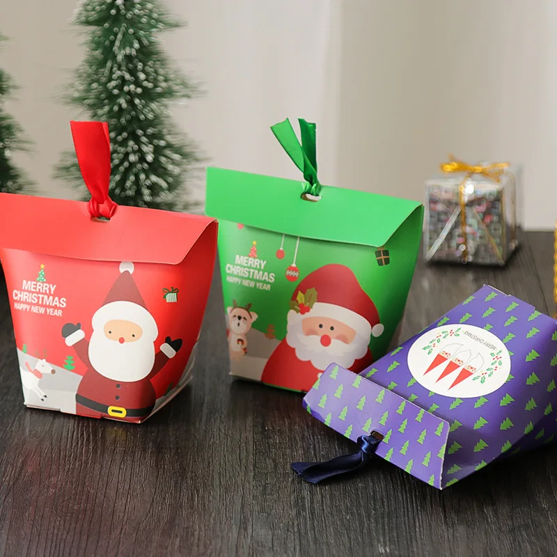 

LBSISI Life 50pcs Christmas Box Cookie Candy Gift Box Paper Tree Santa Claus Snowman Star Christmas Pack Boxes With Ribbon