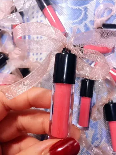 

50/100PCS 0.8ml Pretty Empty Lip Gloss Tube Lip Balm Container Beauty Tool Mini Refillable Bottle Lip Stick Sample free shipping