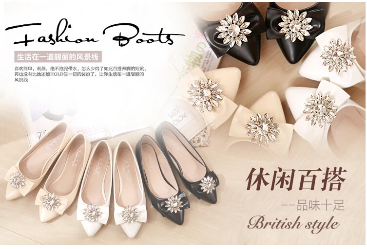 Женская обувь на плоском ходу с мелким носком женская квадратным и бантом