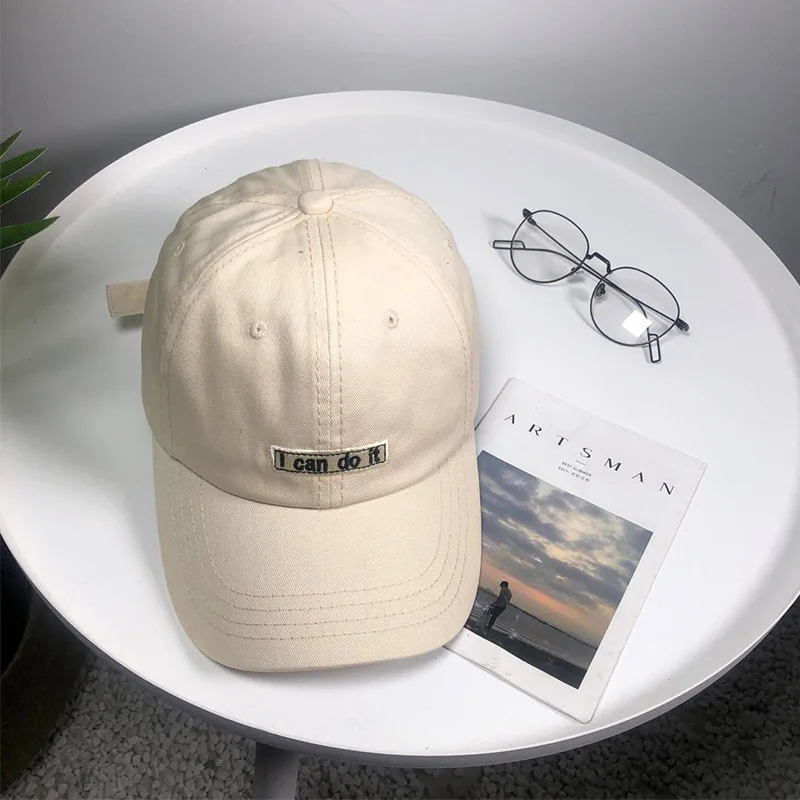 Женская шапка осенняя и зимняя новая хлопковая вышитая Корейская бейсболка