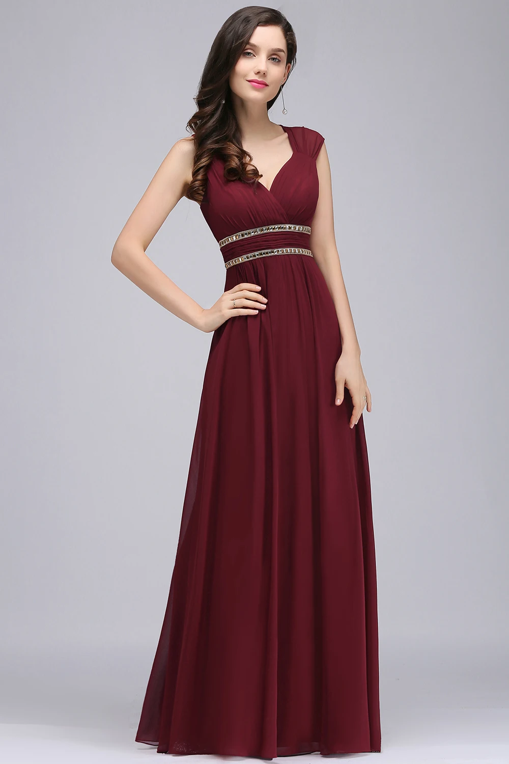 

Chiffon Prom Dress V Neck Beading Burgundy Long Women Bridesmaid Dresses Backless Floor Length Sleeveless Formal Party Gown