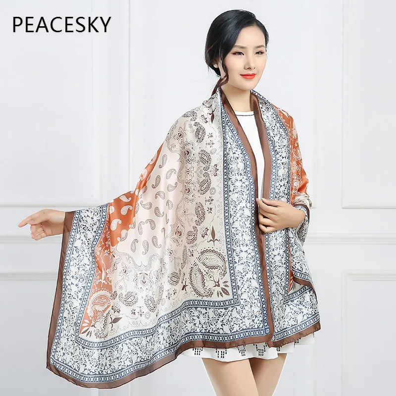 Шелковый шарф женский с цветочным принтом птицами листьями цепочками 100%