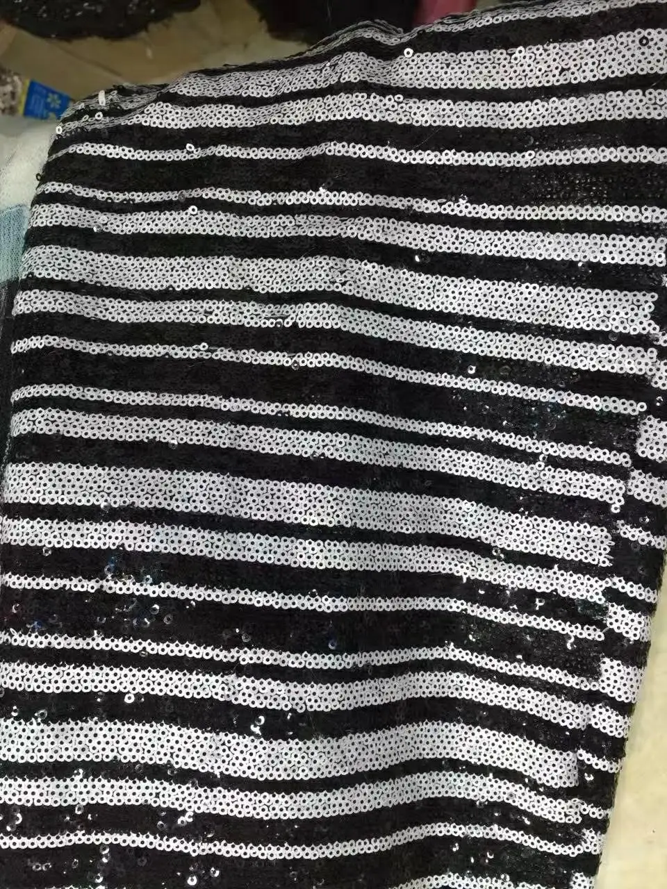 

fashionable african net lace fabric super quality J-22518 embroidery tulle fabric with sequins in black and white
