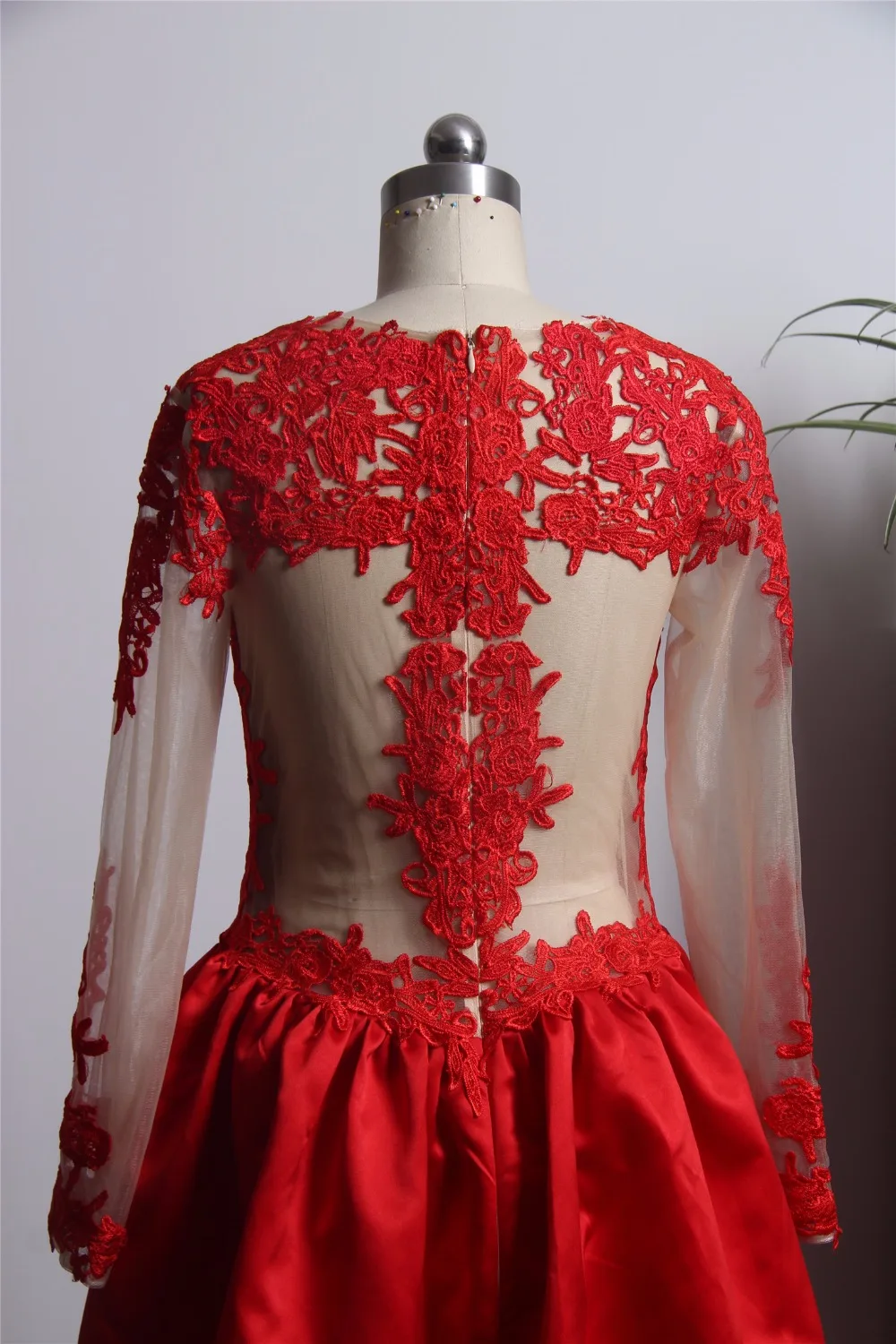 Новейший стиль красные платья для выпускного вечера Короткие атласные 2018 с