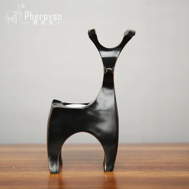 Простой современный чайный подсвечник для приготовления оленя столовой