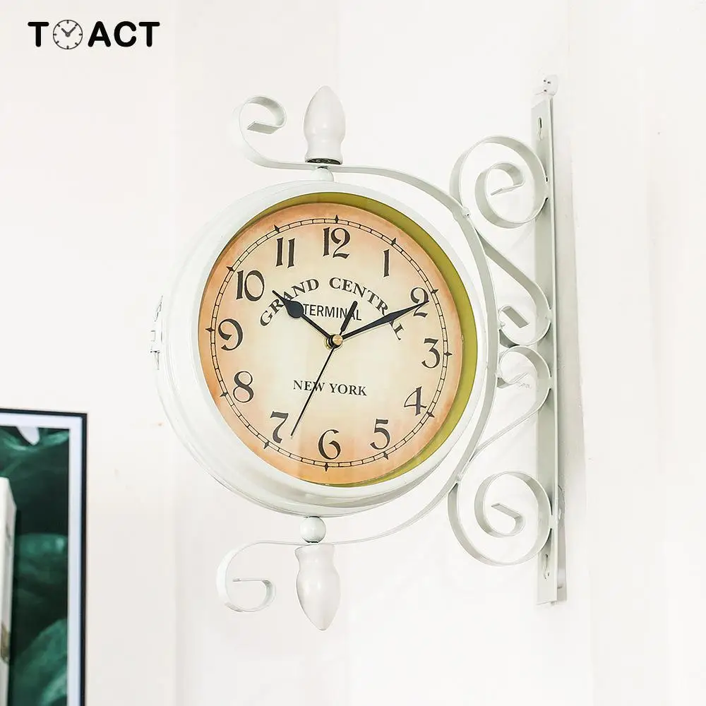 Двусторонние настенные часы европейские ретро цифровые аксессуары для