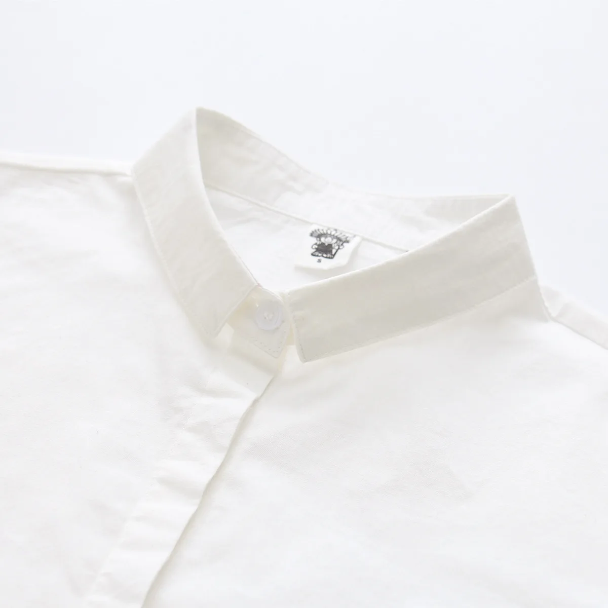 

2019 Spring Summer White Cotton Shirts Women Casual Simple Long Sleeve Loose Blouses Female Solid Color Art Style Bottom Blusas